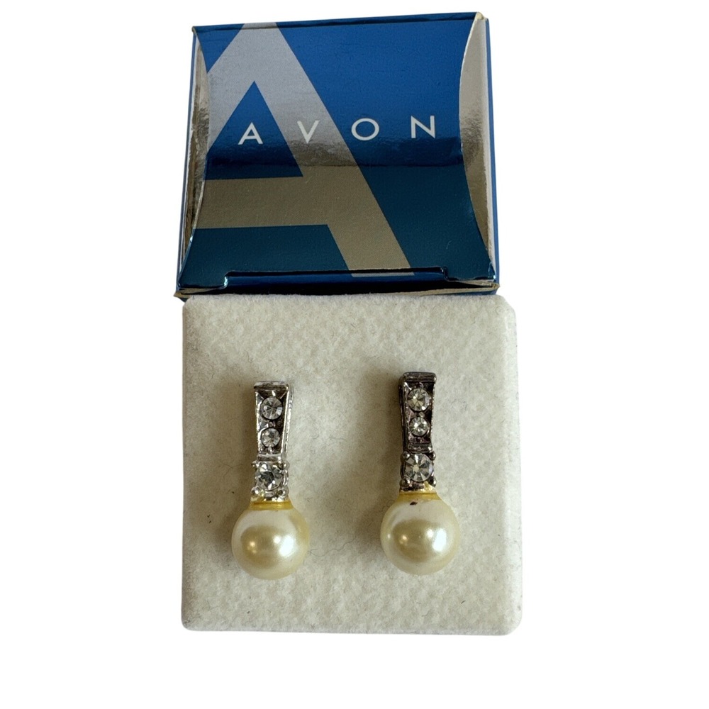 Avon Pearl Drop Earrings Silver Tone Rhinestone Accents‎ In Original Box